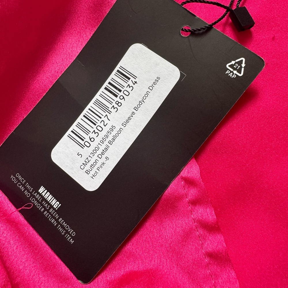 Pretty little thing bodycon dress - Picture 6 of 10